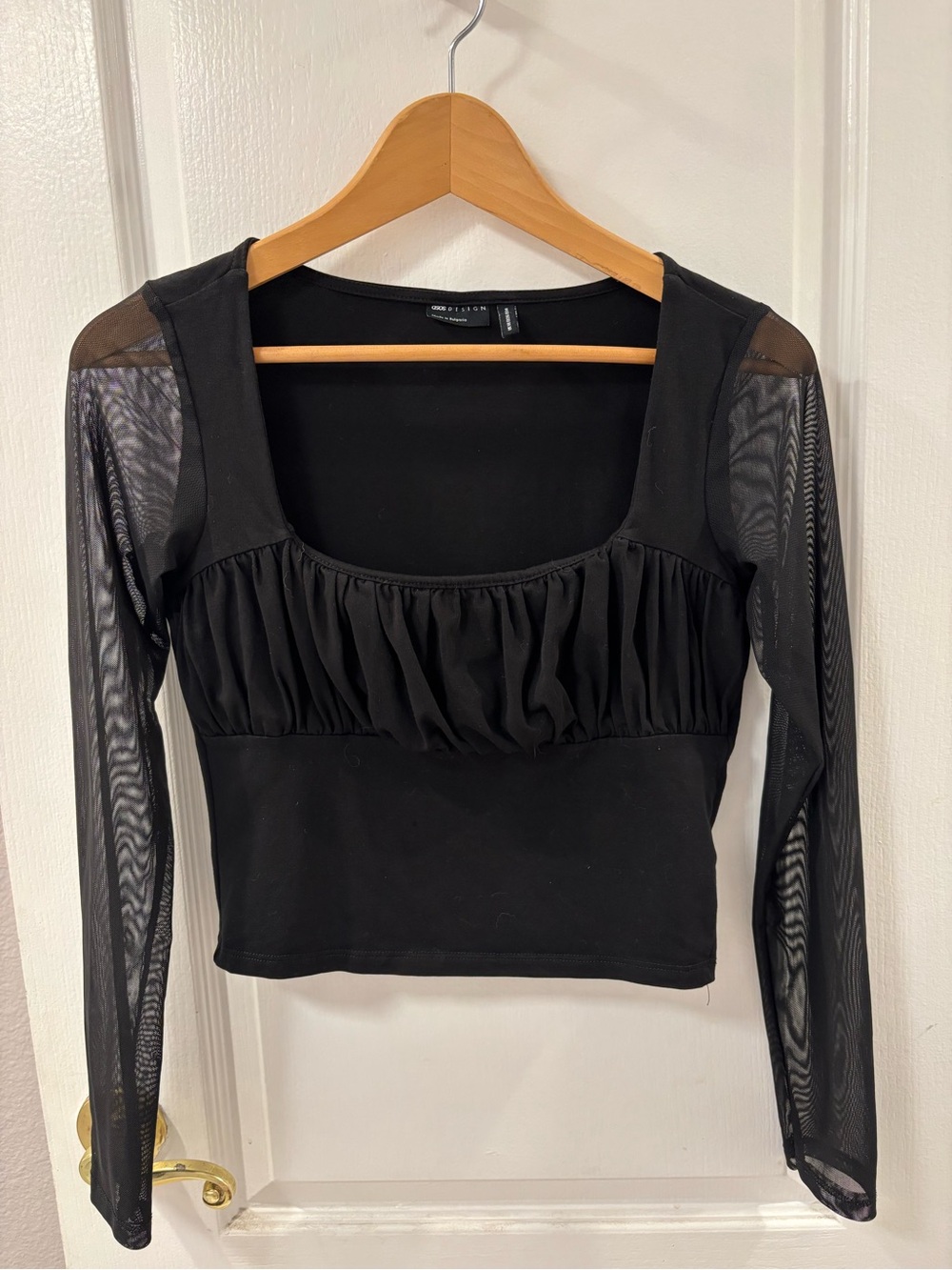 Black Long-Sleeve Ruched Bust Sheer Sleeve Top size M